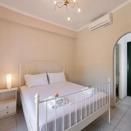 Fenia Apartment Lefkada City