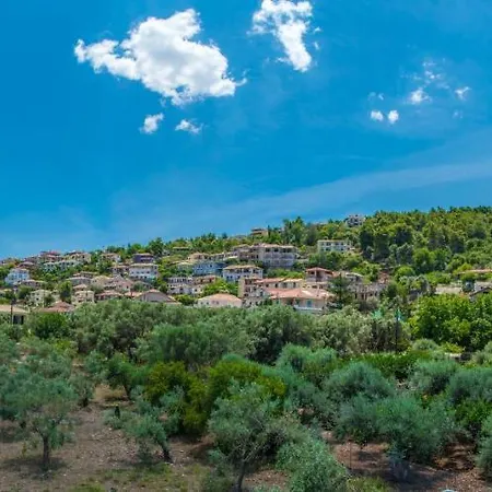 Fenia Apartament *